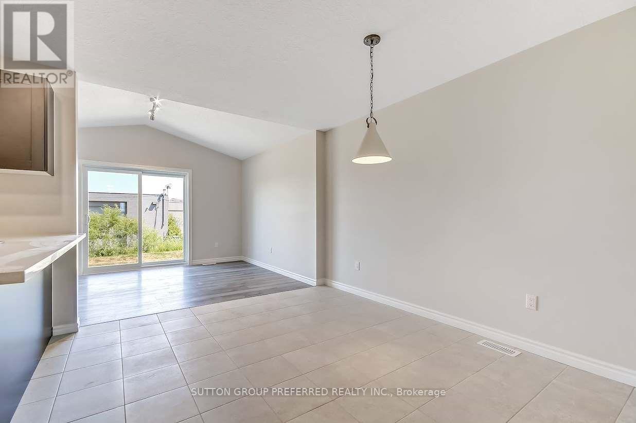 3972 Mia Avenue, London South, Ontario  N6L 0H4 - Photo 6 - X13613254