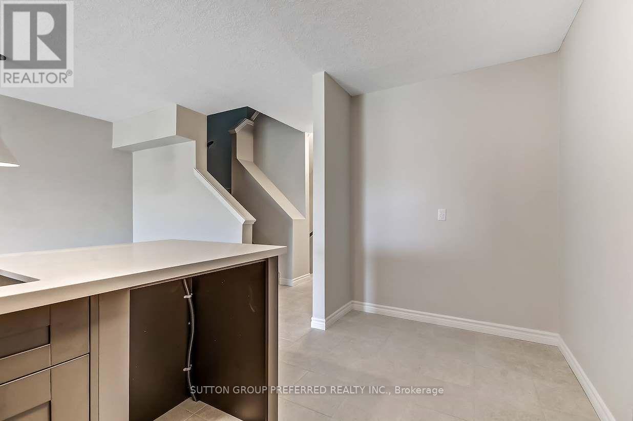 3972 Mia Avenue, London South, Ontario  N6L 0H4 - Photo 9 - X13613254