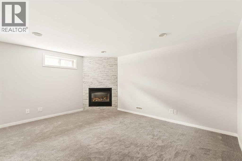 27 Gateway Drive SW, Calgary, Alberta  T3E 4J8 - Photo 37 - A2335065
