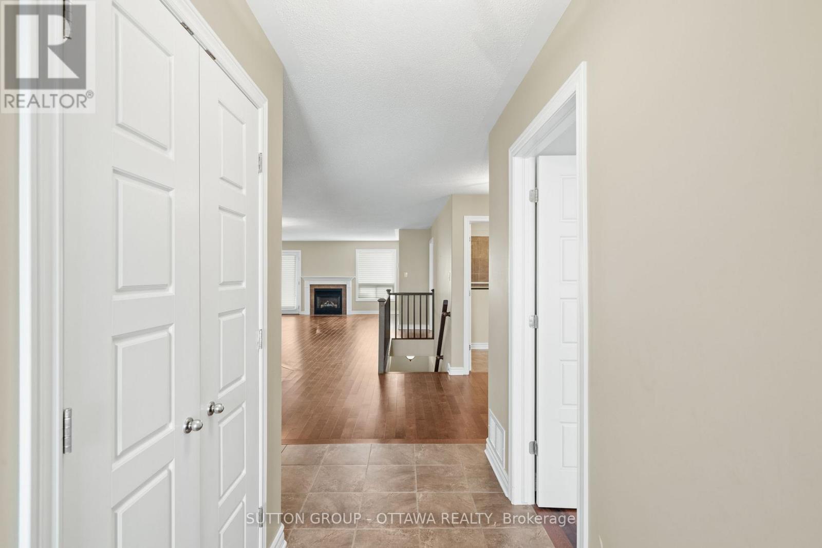 458 Van Dusen Street, Mississippi Mills, Ontario  K0A 1A0 - Photo 3 - X13248450