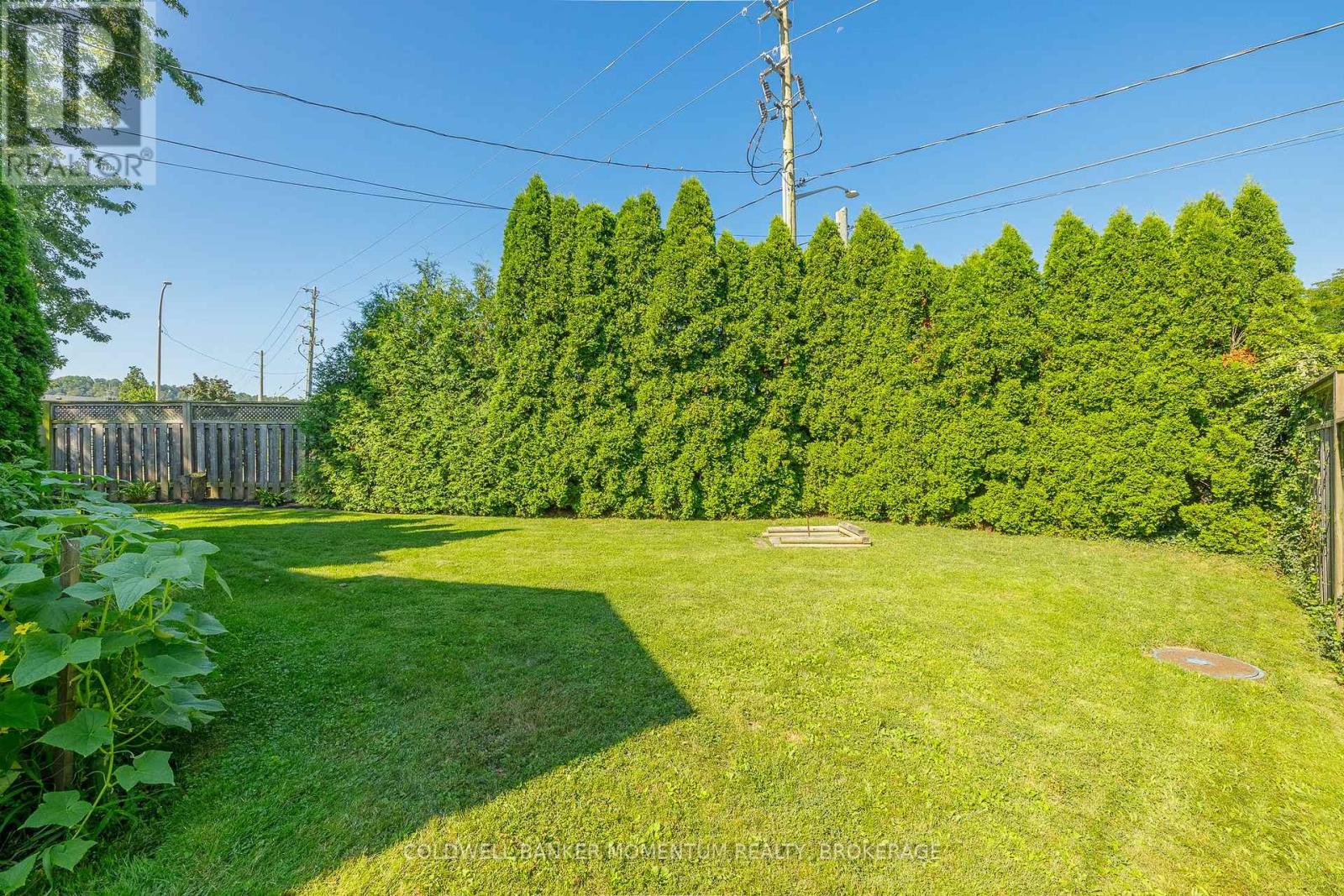 212 Livingston Avenue, Grimsby, Ontario  L3M 4V8 - Photo 42 - X13643170