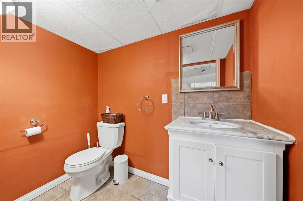 4511 41 Avenue SW, Calgary, Alberta  T3E 1G6 - Photo 26 - A2335264