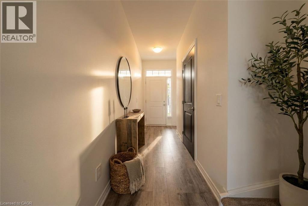 27 Rachel Drive Unit# 18, Hamilton, Ontario  L8E 0K6 - Photo 3 - 40854070