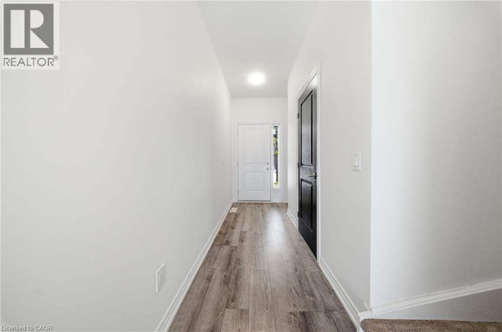 27 Rachel Drive Unit# 18, Hamilton, Ontario  L8E 0K6 - Photo 4 - 40854070