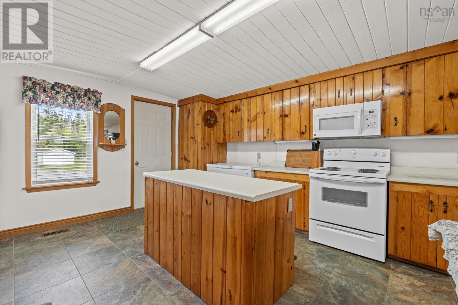 125 Powers Road, Mushaboom, Nova Scotia  B0J 3H0 - Photo 9 - 202611883