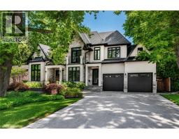 71 LLOYMINN Avenue, Ancaster, Ontario