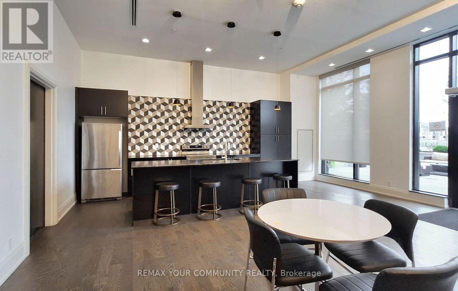 Ph401 - 555 William Graham Drive, Aurora, Ontario  L4G 3H9 - Photo 29 - N13648950