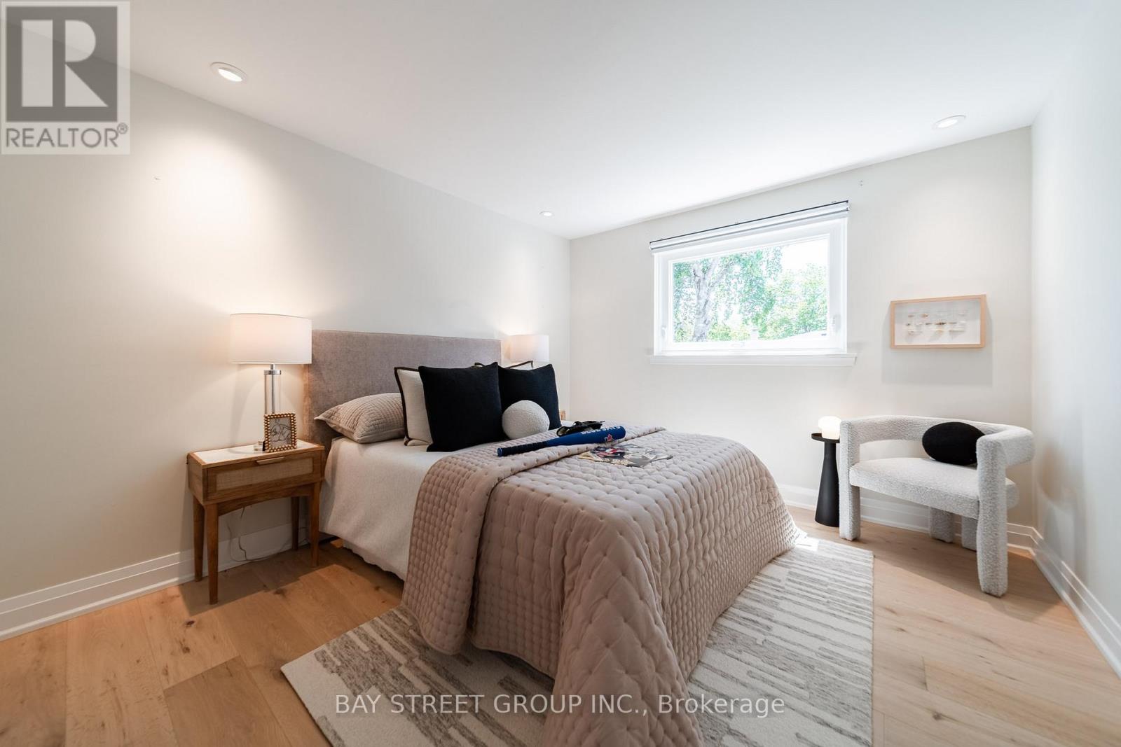 2366 Devon Road, Oakville (Fd Ford), Ontario  L6J 5T6 - Photo 20 - W13550196