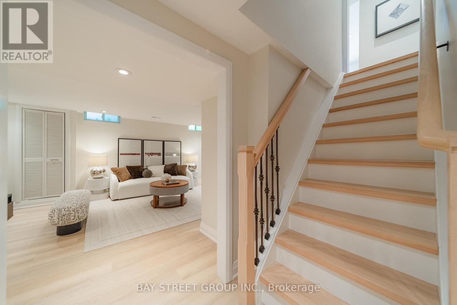2366 Devon Road, Oakville (Fd Ford), Ontario  L6J 5T6 - Photo 24 - W13550196
