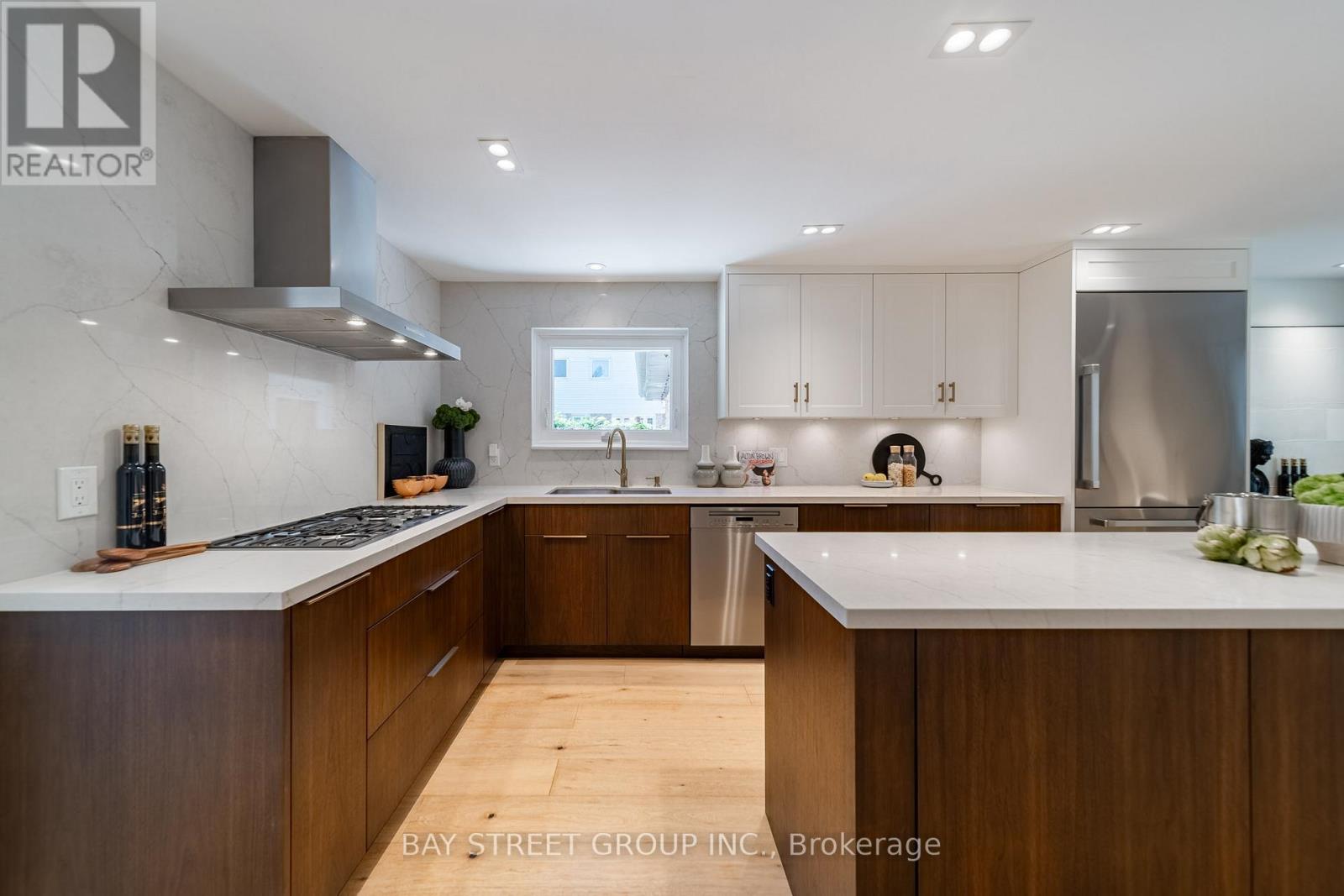 2366 Devon Road, Oakville (Fd Ford), Ontario  L6J 5T6 - Photo 9 - W13550196