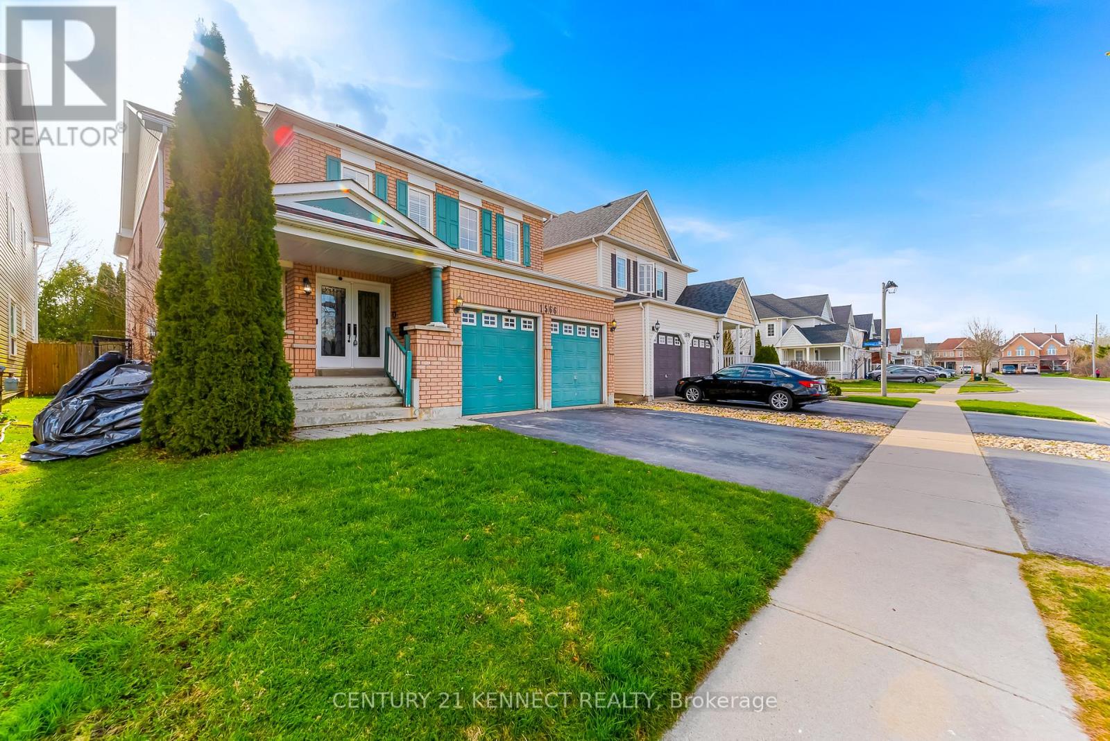 1566 Aldergrove Drive, Oshawa, Ontario L1K 2Y2 - Photo 3 - E13514072