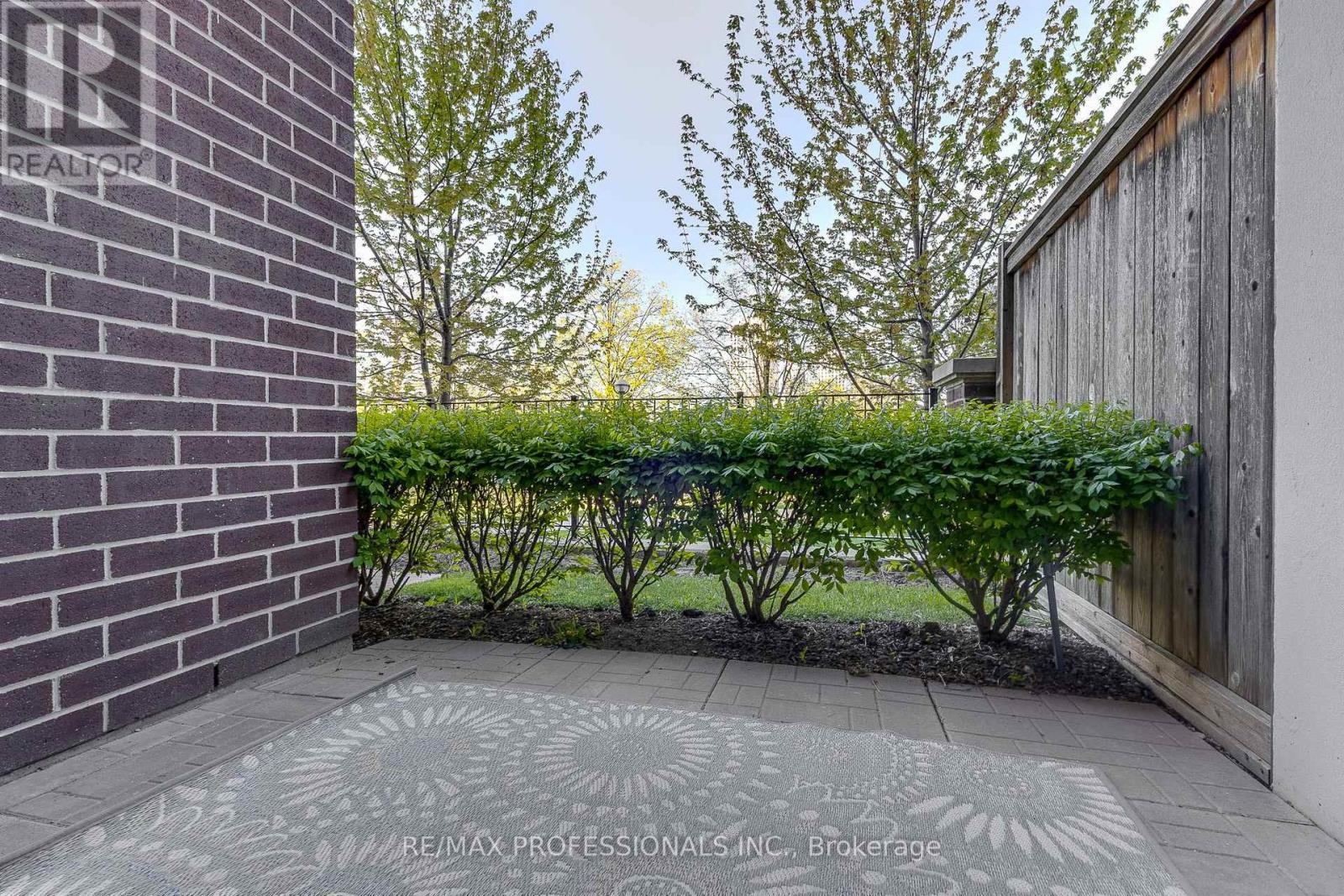 101 - 1 Michael Power Place, Toronto, Ontario  M9A 0A1 - Photo 29 - W13121348