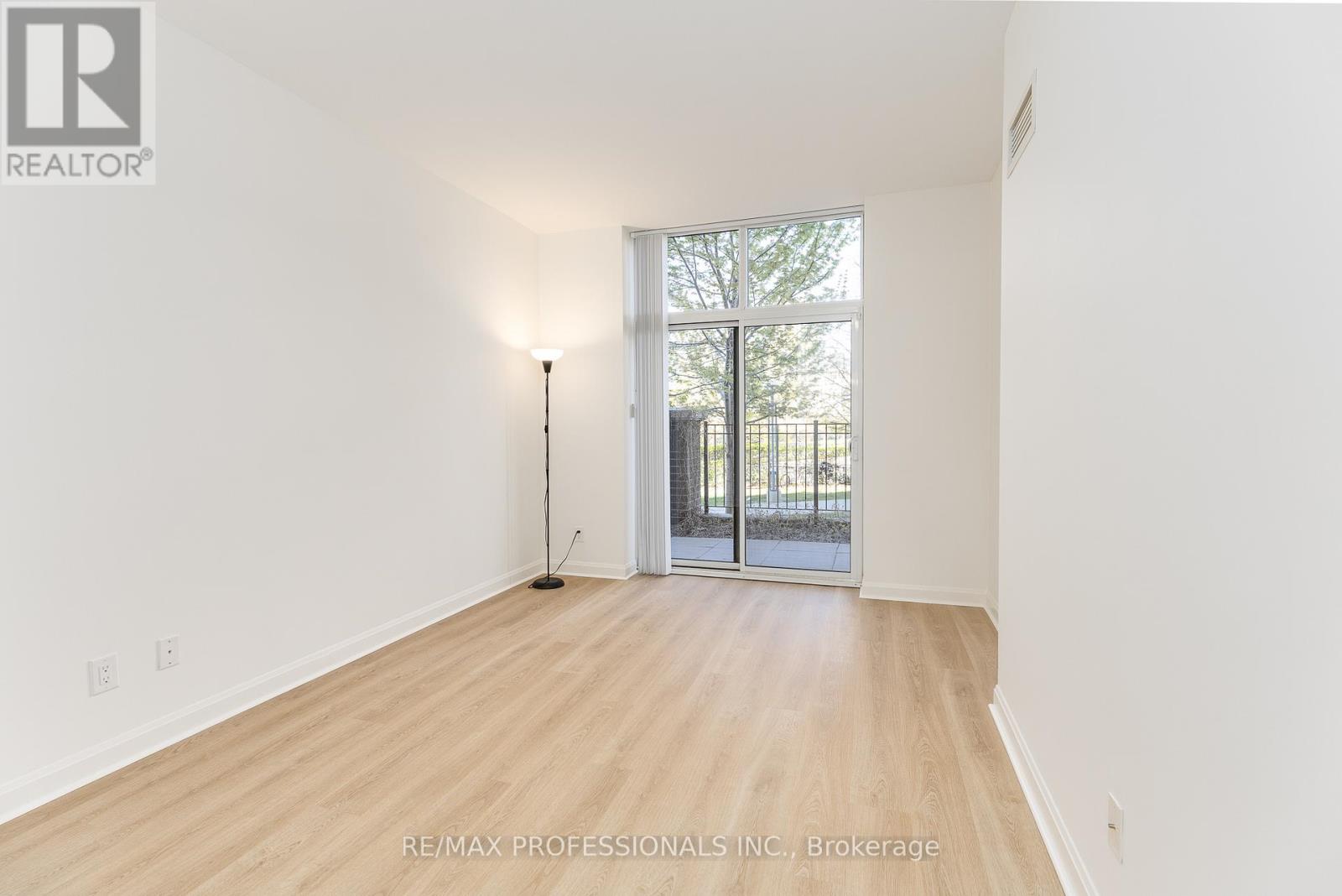 101 - 1 Michael Power Place, Toronto, Ontario  M9A 0A1 - Photo 18 - W13121348