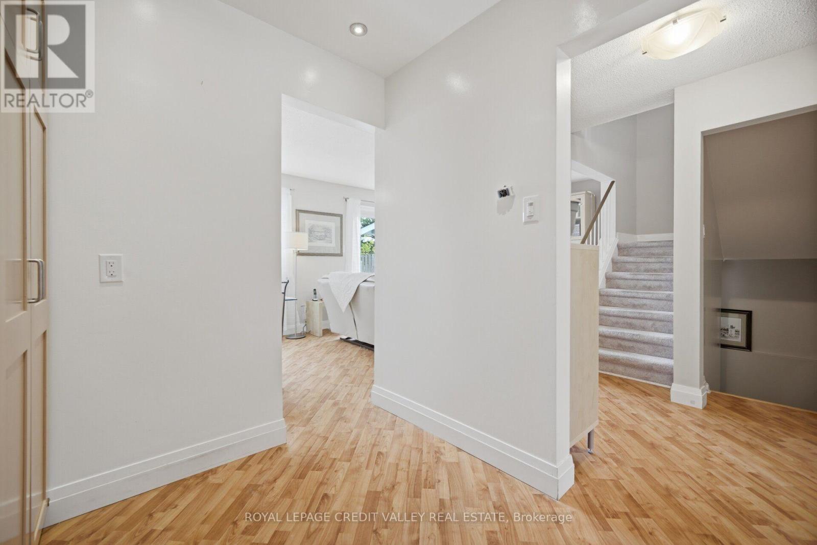 10 Gladstone Square, Brampton, Ontario  L6S 2H5 - Photo 19 - W13647276
