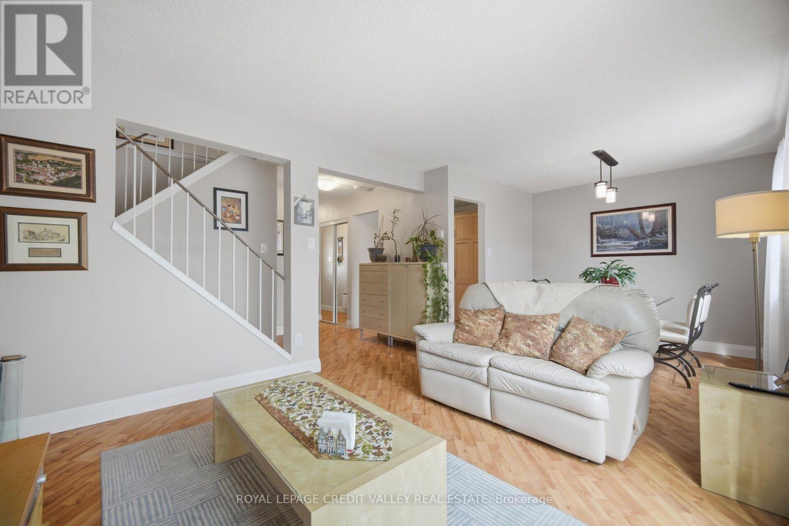 10 Gladstone Square, Brampton, Ontario  L6S 2H5 - Photo 10 - W13647276