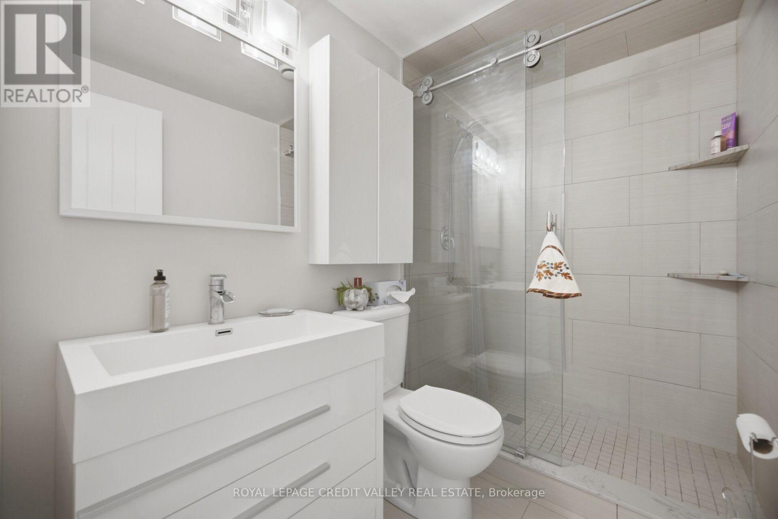 10 Gladstone Square, Brampton, Ontario  L6S 2H5 - Photo 29 - W13647276