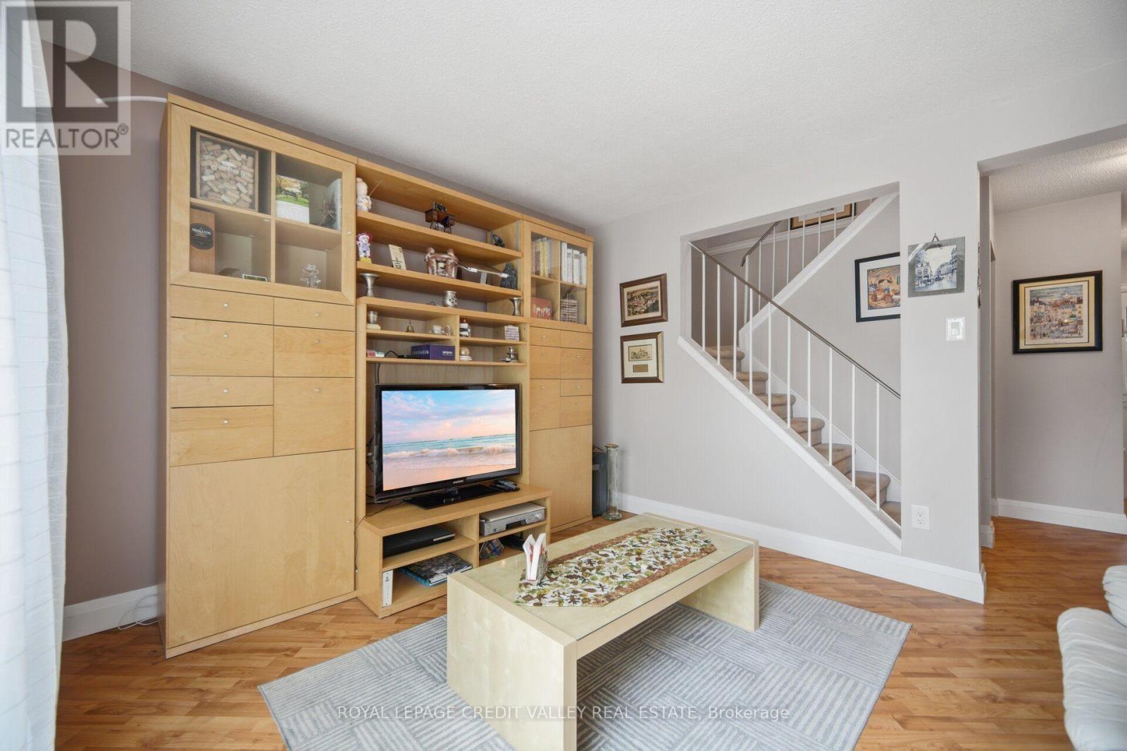 10 Gladstone Square, Brampton, Ontario  L6S 2H5 - Photo 9 - W13647276