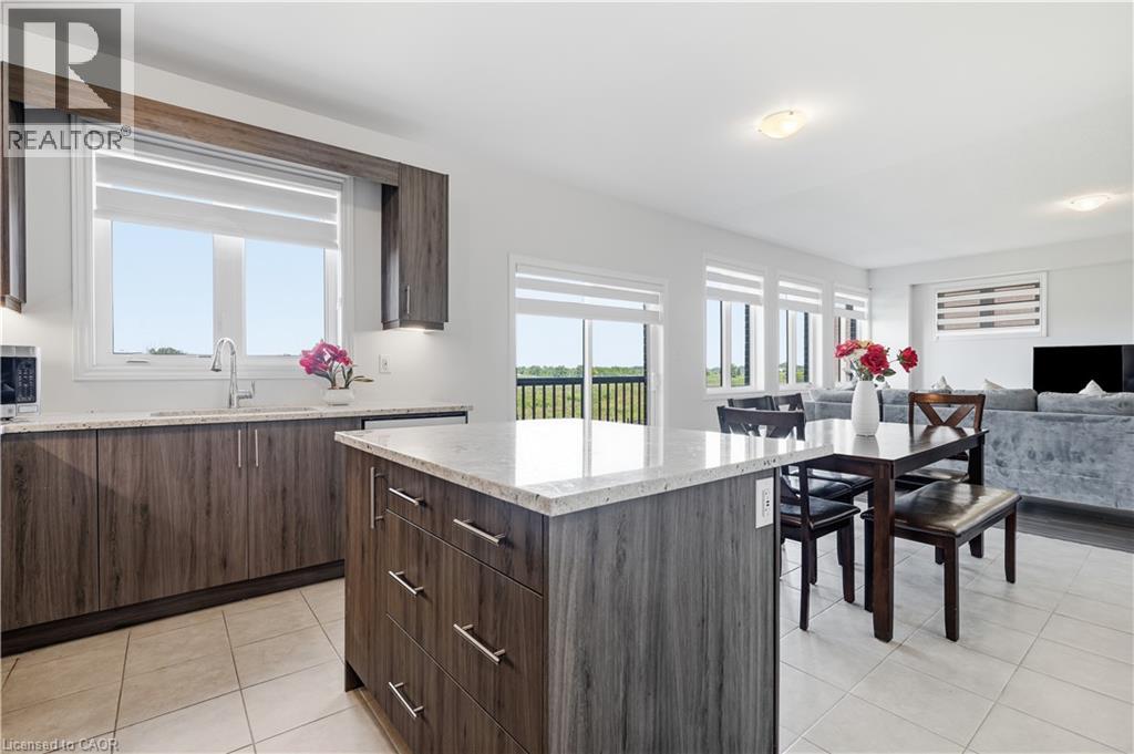 147 Midland Place, Welland, Ontario  L3B 0H4 - Photo 6 - 40854096