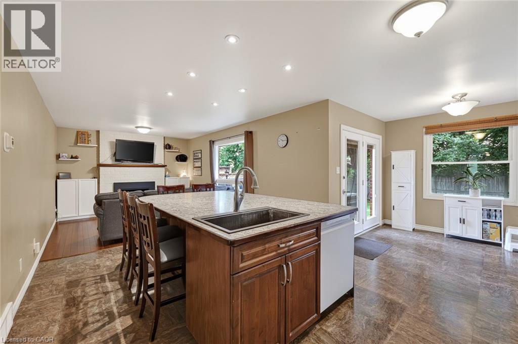27 Sioux Crescent, Woodstock, Ontario  N4T 1G2 - Photo 3 - 40853524