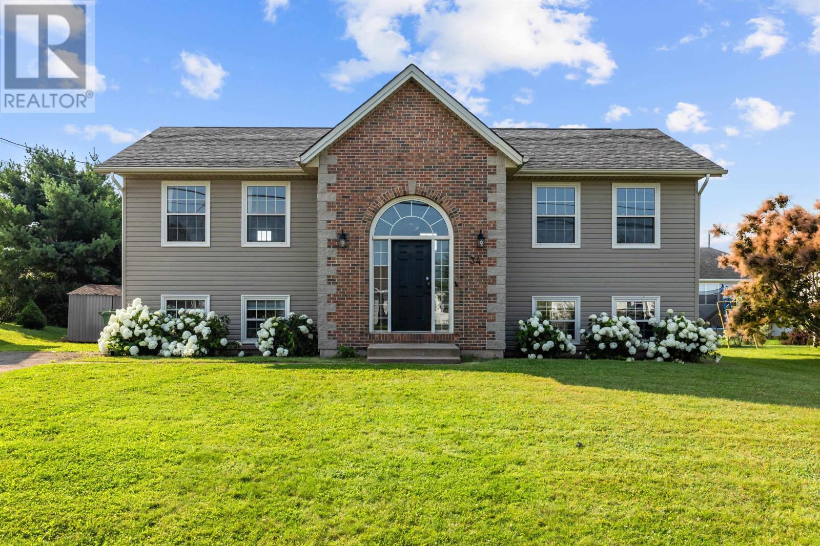 34 SANDLEWOOD Street, West Royalty, Prince Edward Island