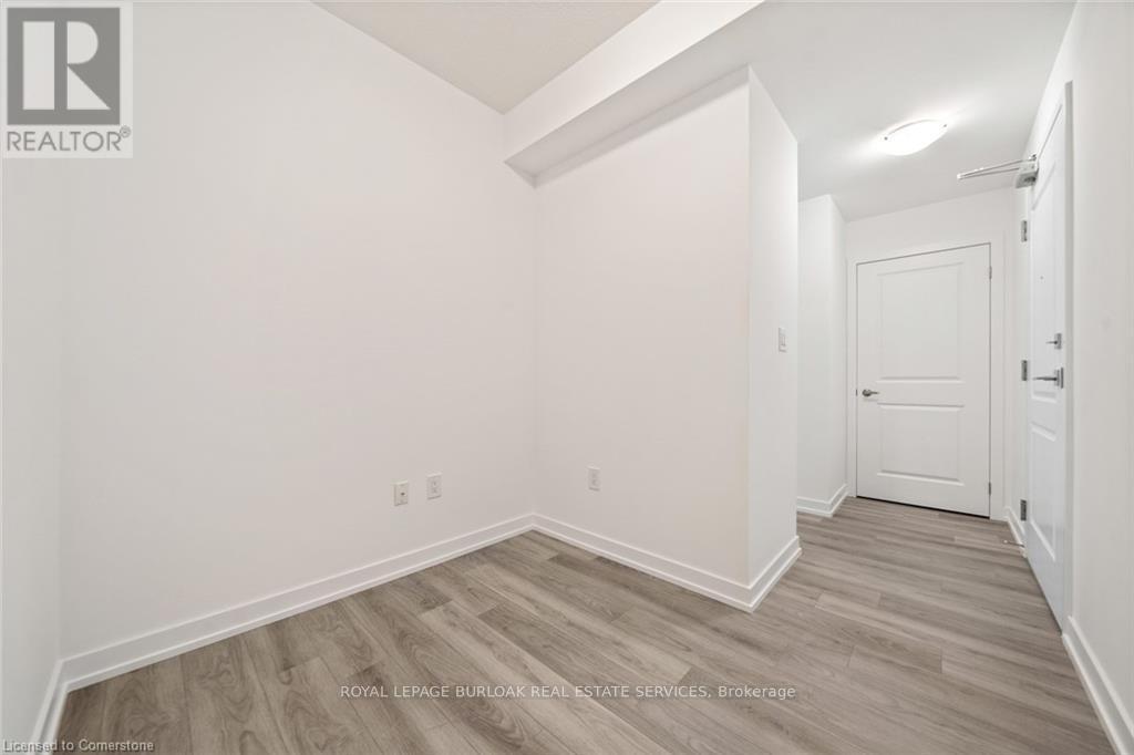 230 - 460 Dundas Street E, Hamilton, Ontario  L8B 2A5 - Photo 3 - X13648936