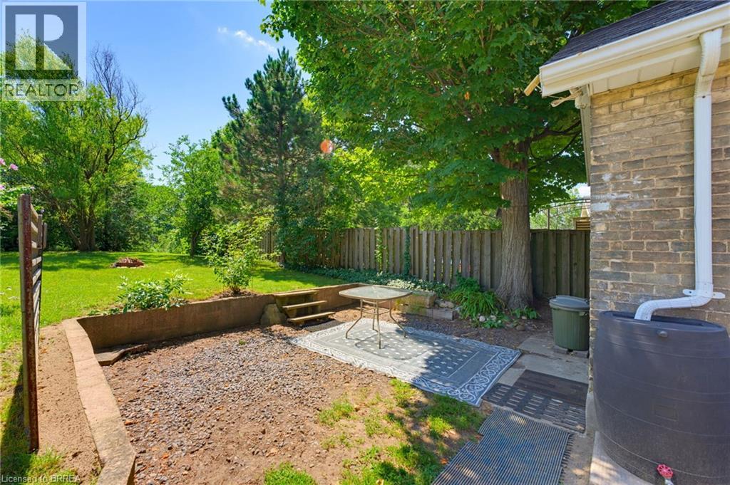 112 Grand River Avenue, Brantford, Ontario  N3T 4X4 - Photo 29 - 40853330