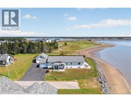 11 rue du Pêcheur Sud, Lamèque, New Brunswick