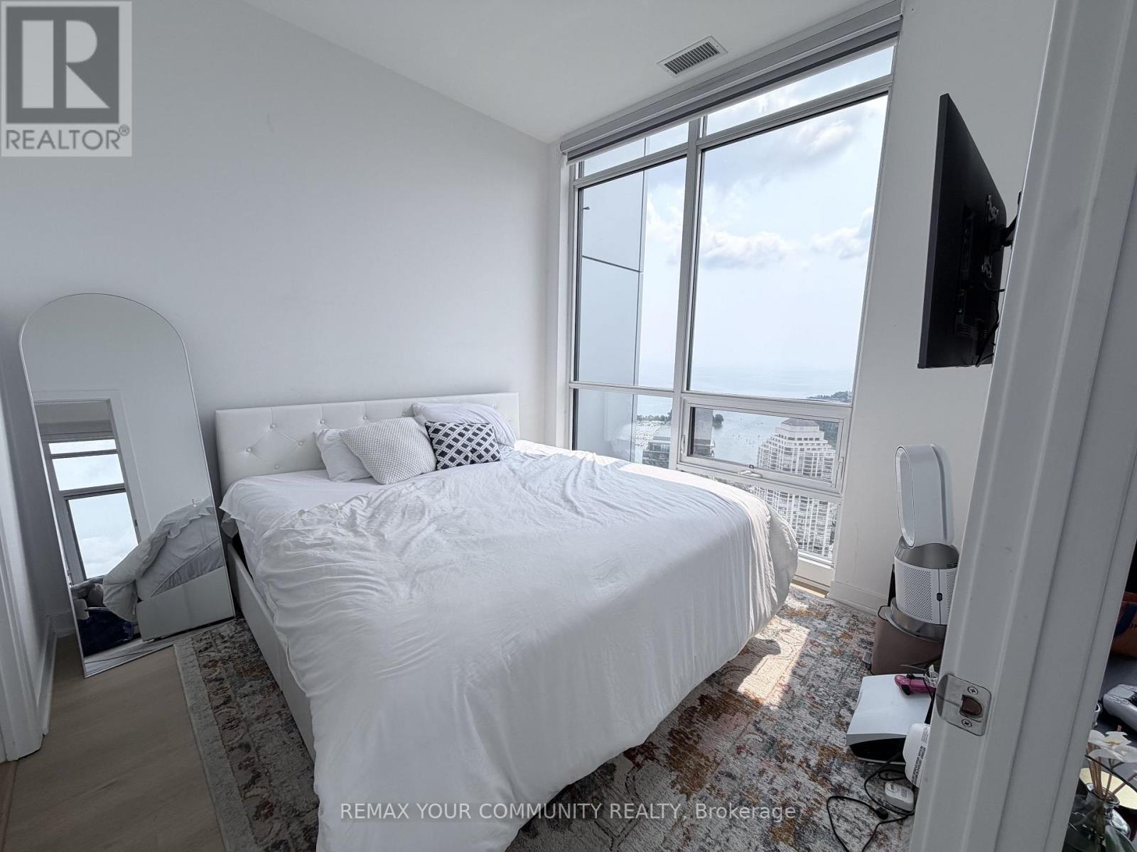 Ph2 - 2220 Lakeshore Boulevard, Toronto, Ontario M8V 0C1 - Photo 11 - W13645786