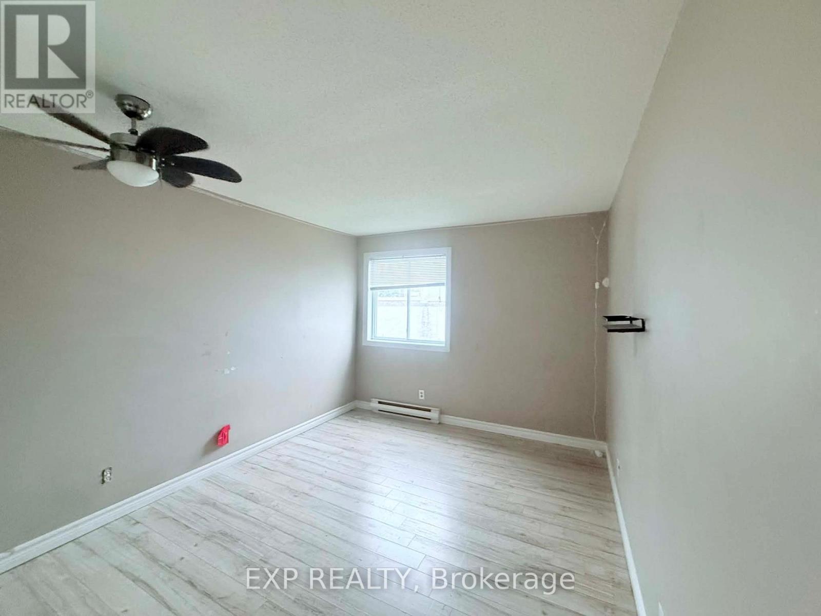 210 - 739 Deveron Crescent, London South, Ontario  N5Z 4Y1 - Photo 11 - X13648290