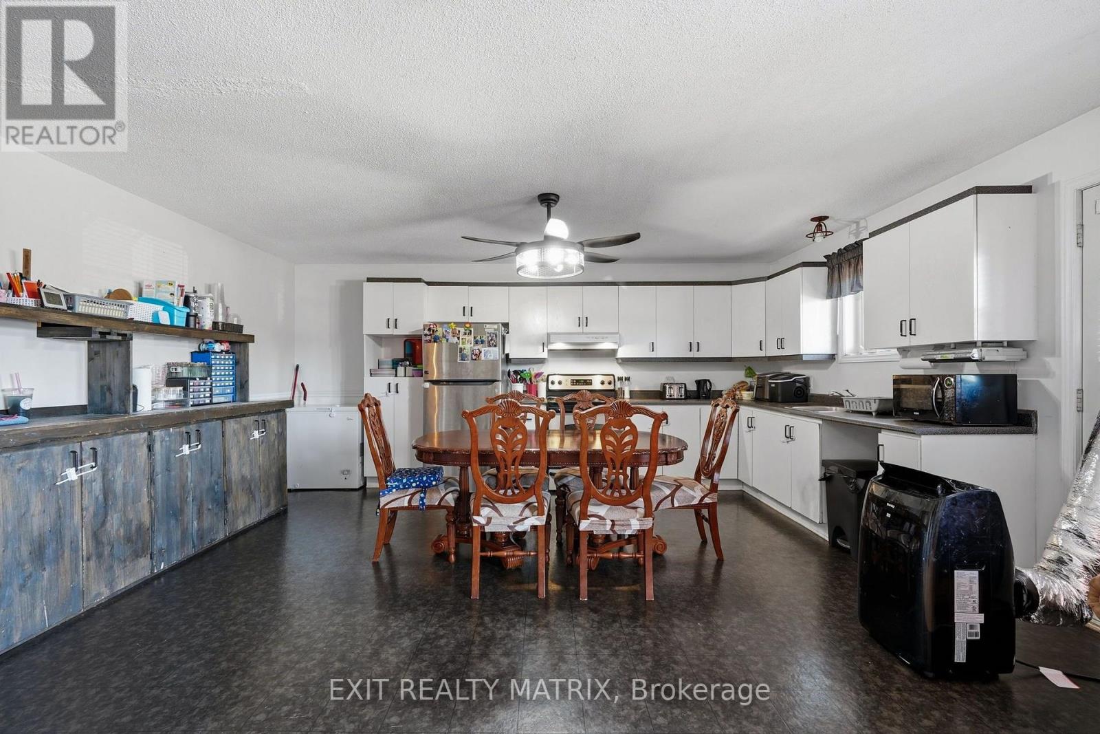 300 Tupper Street, Hawkesbury, Ontario K6A 2V2 - Photo 11 - X13649286