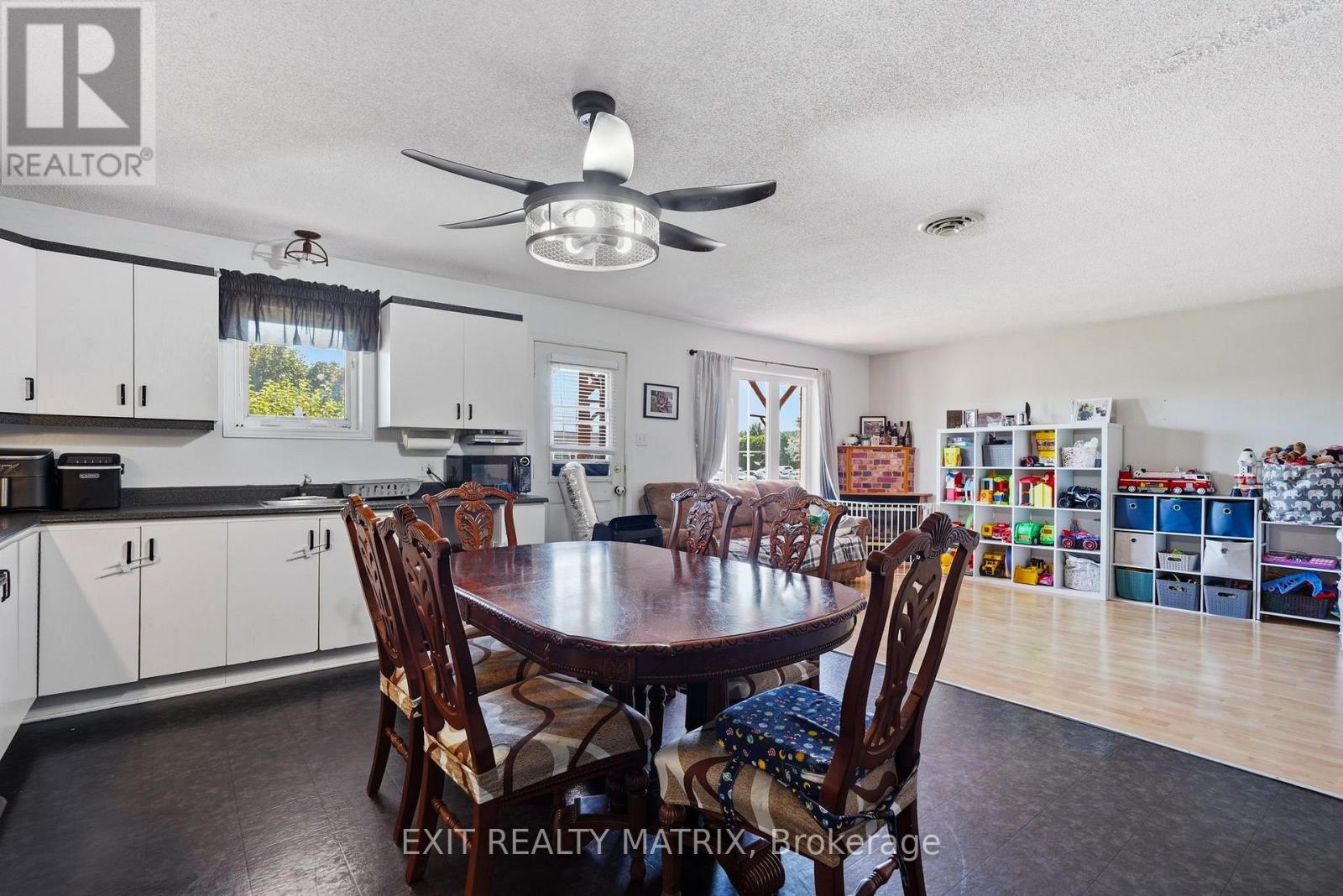300 Tupper Street, Hawkesbury, Ontario K6A 2V2 - Photo 5 - X13649286