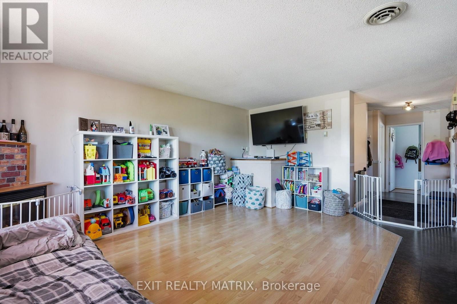 300 Tupper Street, Hawkesbury, Ontario K6A 2V2 - Photo 8 - X13649286