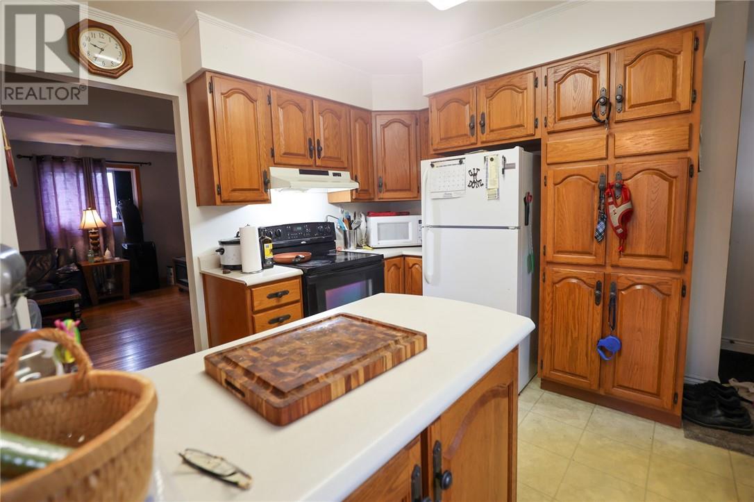 595 Brophy Street, Massey, Ontario  P0P 1P0 - Photo 13 - 2129679