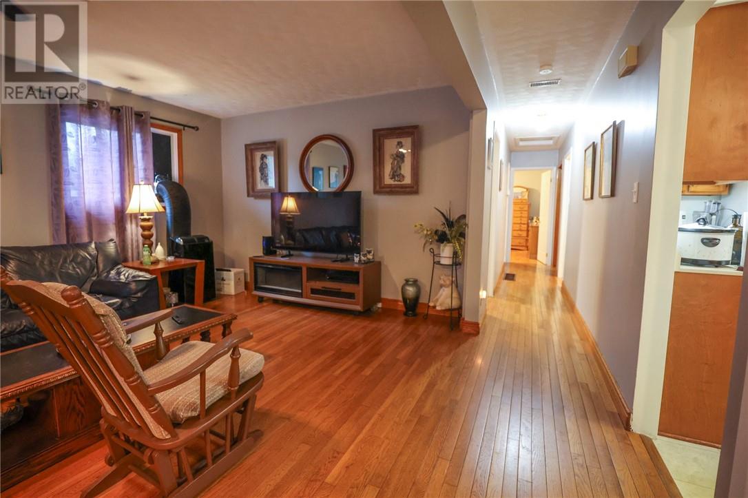 595 Brophy Street, Massey, Ontario  P0P 1P0 - Photo 23 - 2129679