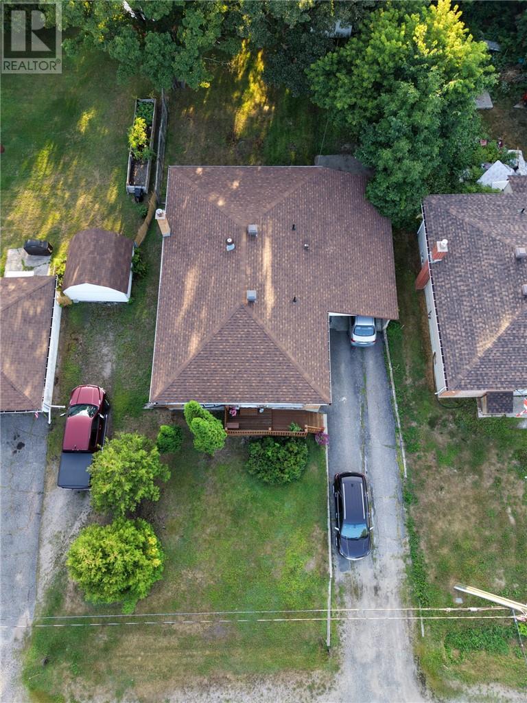 595 Brophy Street, Massey, Ontario  P0P 1P0 - Photo 4 - 2129679