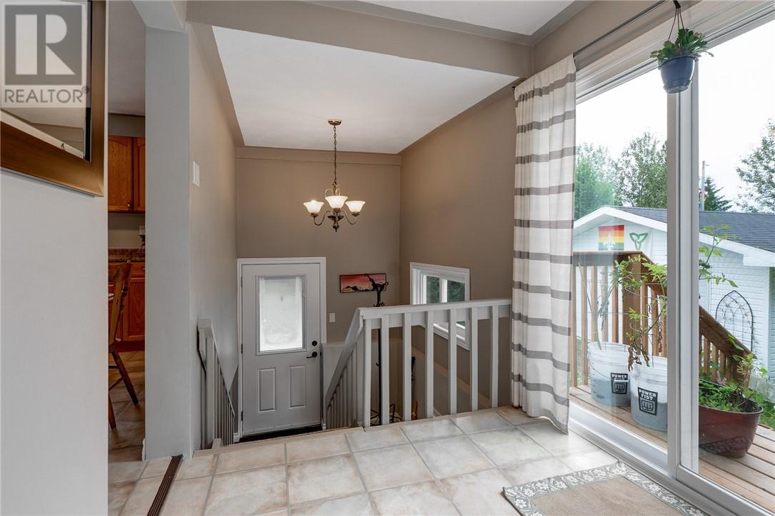 1361 Main Street, Val Caron, Ontario  P3N 1L4 - Photo 14 - 2129659