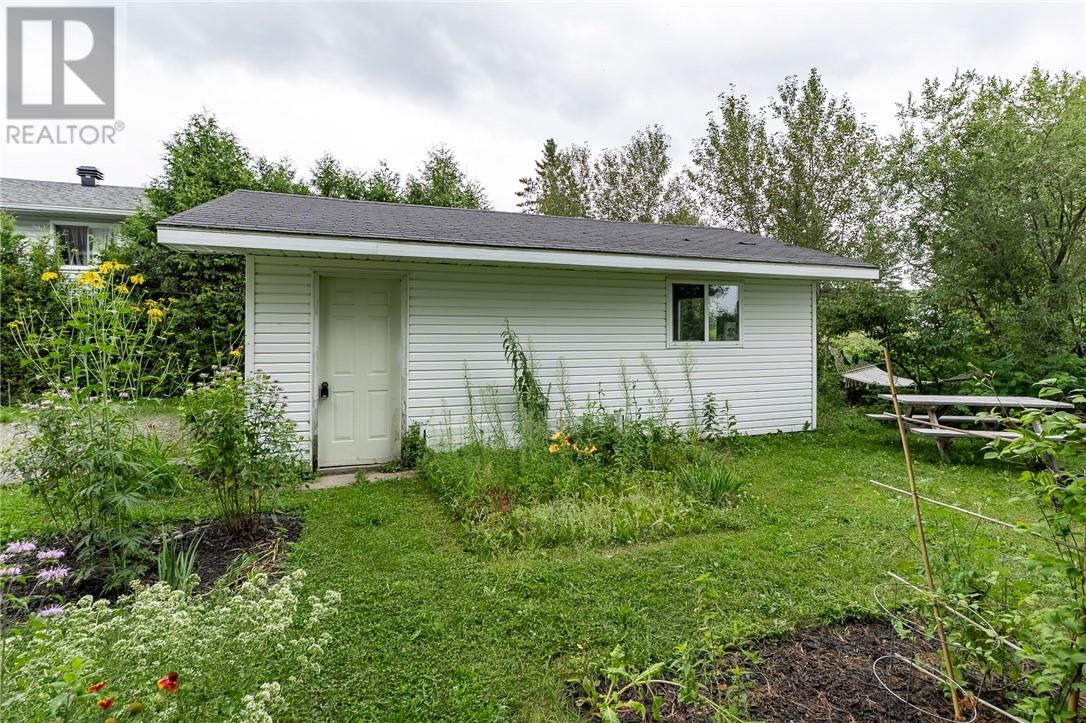 1361 Main Street, Val Caron, Ontario  P3N 1L4 - Photo 26 - 2129659