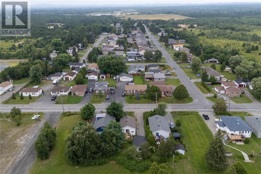 1361 Main Street, Val Caron, Ontario  P3N 1L4 - Photo 35 - 2129659