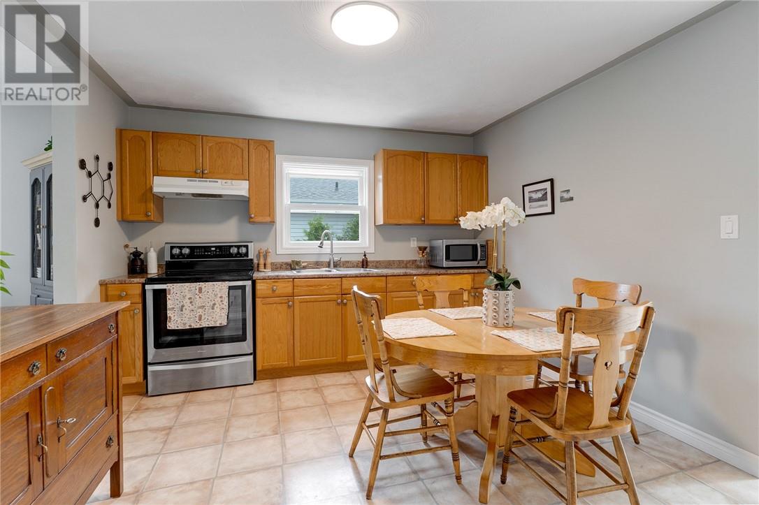 1361 Main Street, Val Caron, Ontario  P3N 1L4 - Photo 4 - 2129659