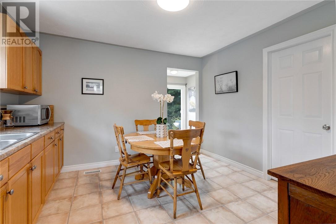 1361 Main Street, Val Caron, Ontario  P3N 1L4 - Photo 5 - 2129659