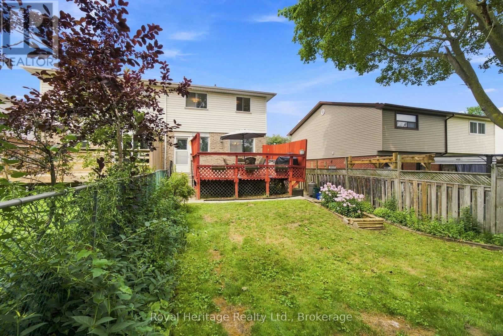 352 Vancouver Crescent, Oshawa, Ontario  L1J 5X9 - Photo 35 - E13649034