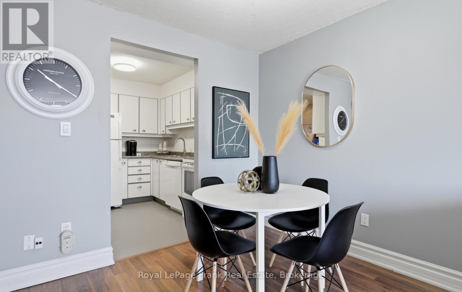 403 - 80 Athol Street E, Oshawa, Ontario L1H 8B7 - Photo 4 - E13649230