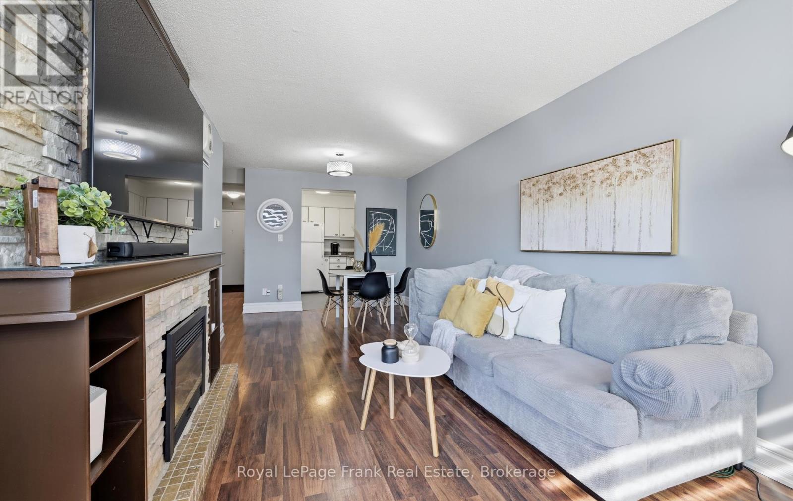 403 - 80 Athol Street E, Oshawa, Ontario L1H 8B7 - Photo 8 - E13649230