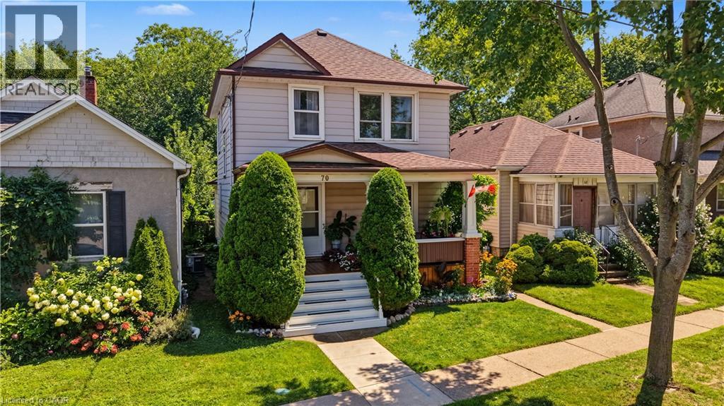 70 Woodland Avenue, St. Catharines, Ontario  L2R 5A3 - Photo 1 - 40851657