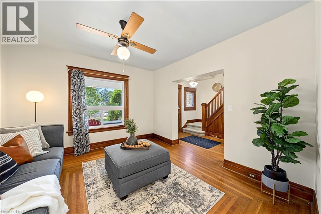 70 Woodland Avenue, St. Catharines, Ontario  L2R 5A3 - Photo 6 - 40851657
