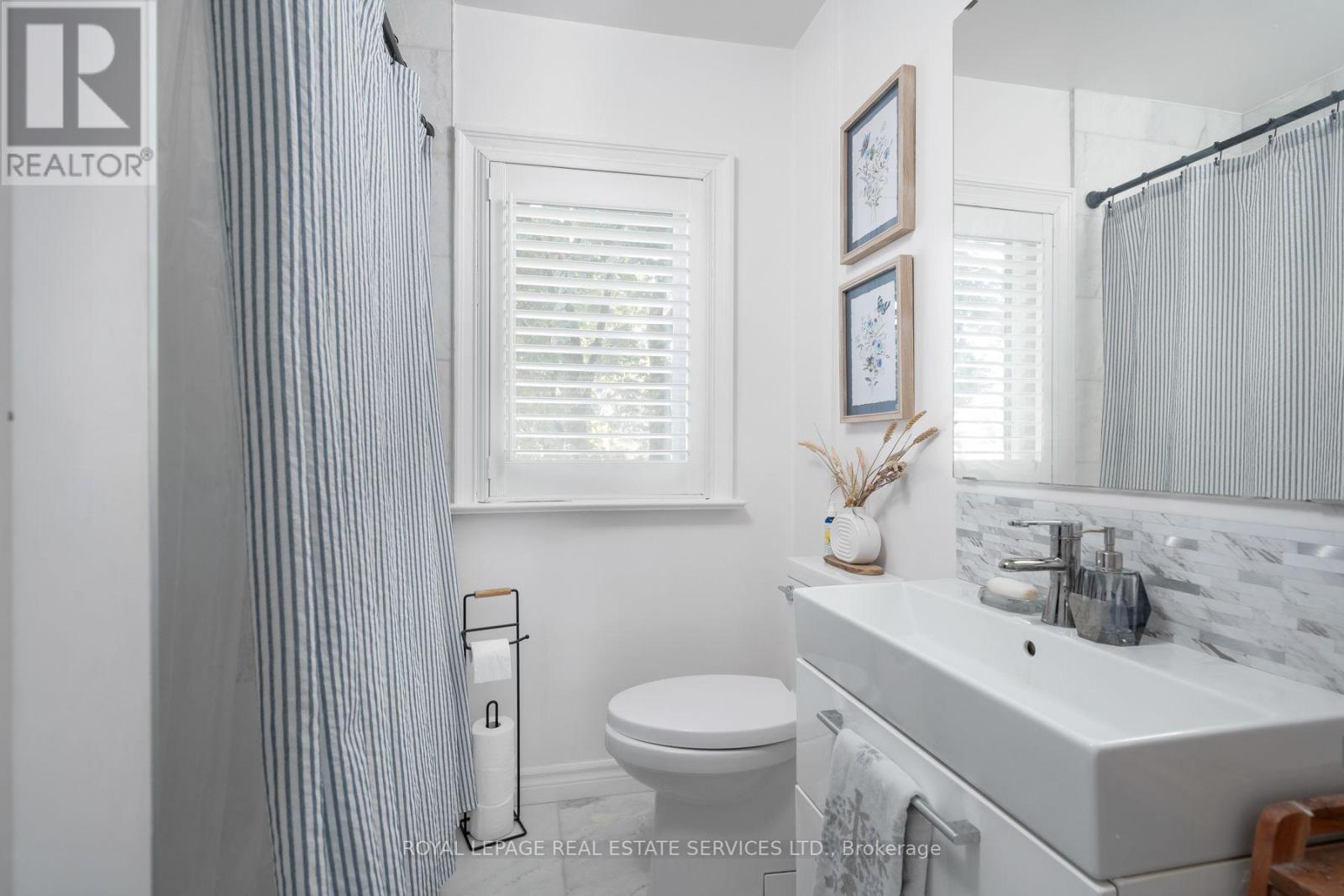 272 Rumsey Road, Toronto, Ontario  M4G 1P9 - Photo 25 - C13649042