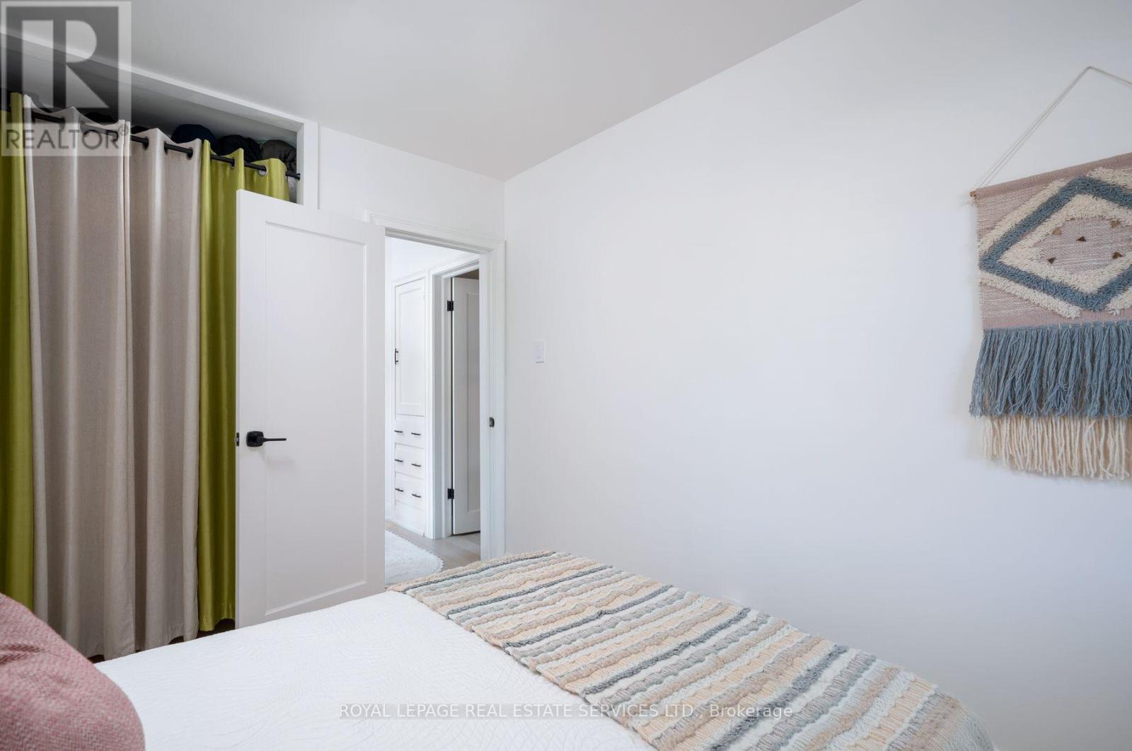 272 Rumsey Road, Toronto, Ontario  M4G 1P9 - Photo 36 - C13649042