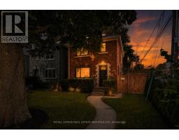 272 RUMSEY ROAD, Toronto, Ontario