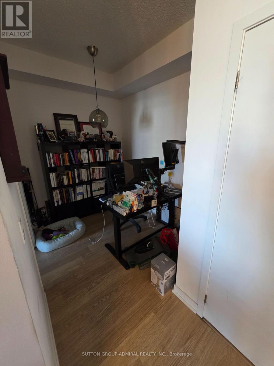 2316 - 98 Lillian Street, Toronto, Ontario  M4S 0A5 - Photo 3 - C13649070