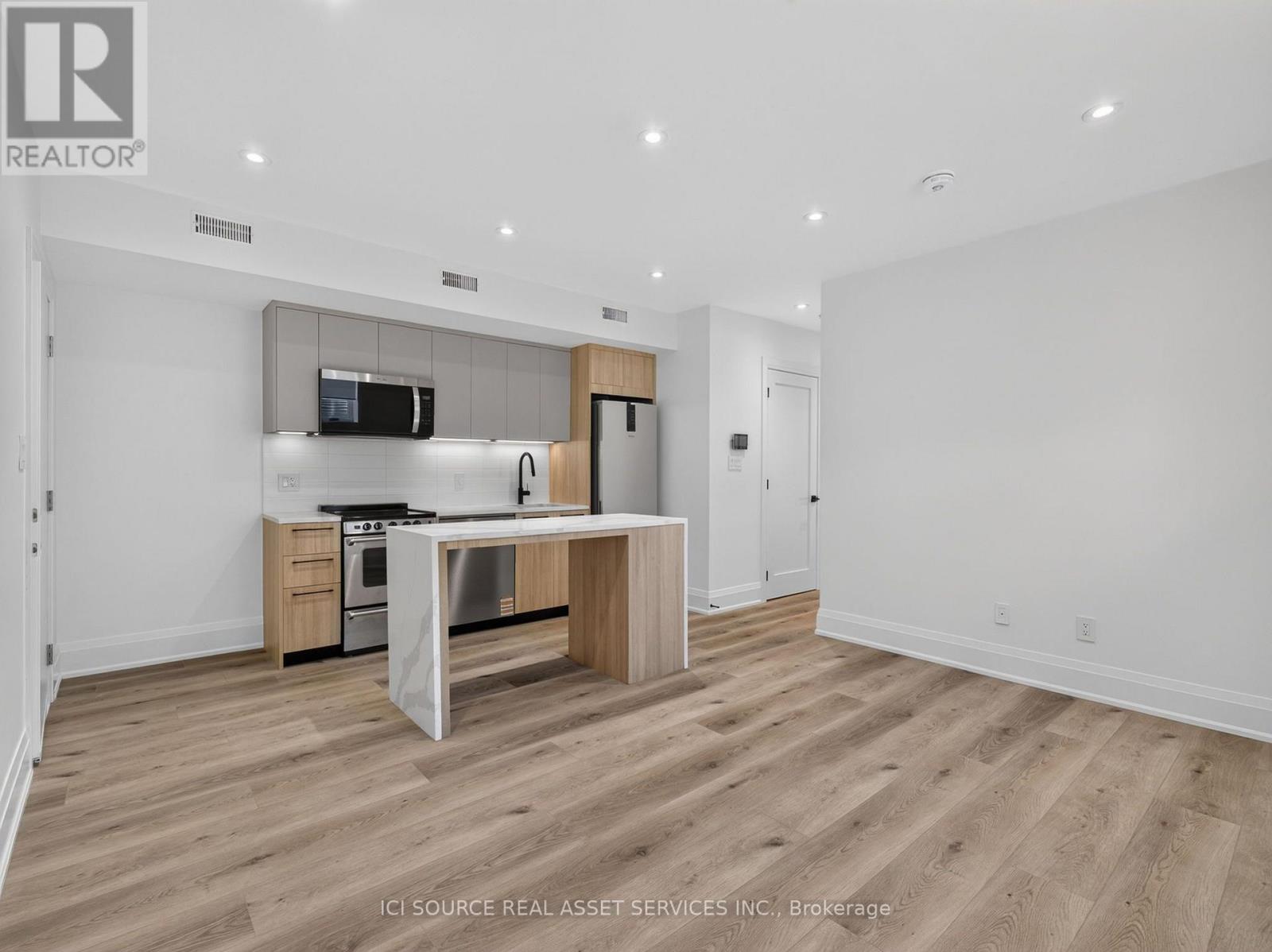 Unit 6 - 28 Norcross Road, Toronto, Ontario  M3H 2R4 - Photo 10 - C13649092